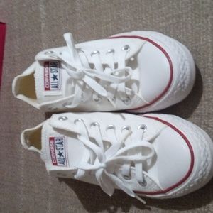 Brand new never worn Chuck Taylor low top All Star Converse shoes